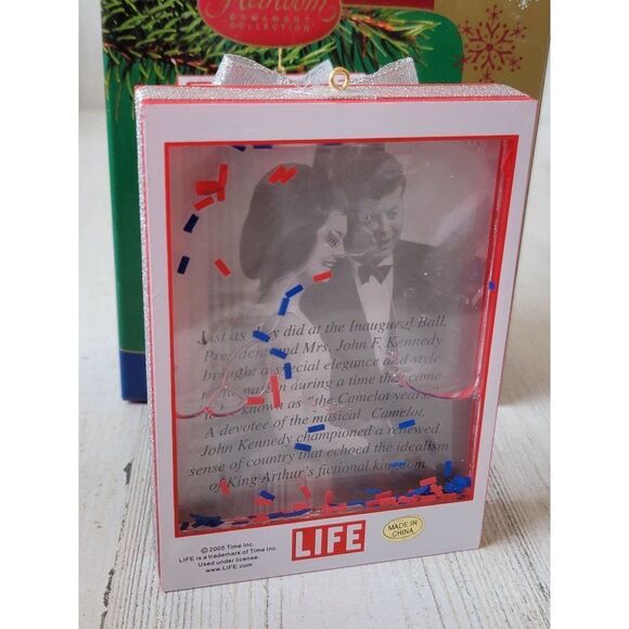 Hallmark celebrate with the Kennedy's Life water globe ornament Xmas - Picture 8 of 8